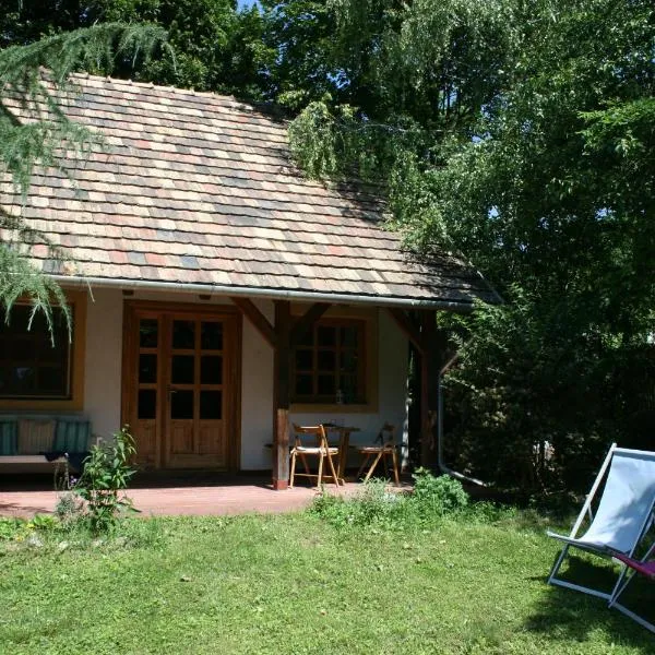 Héregi Éden Vendégház, hotel i Héreg