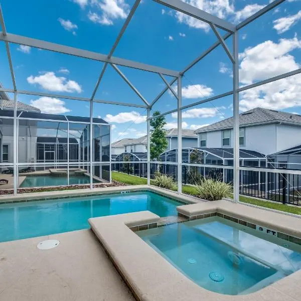 Stylish Home wPrivate Pool&Spa, near Disney, hotel in Davenport