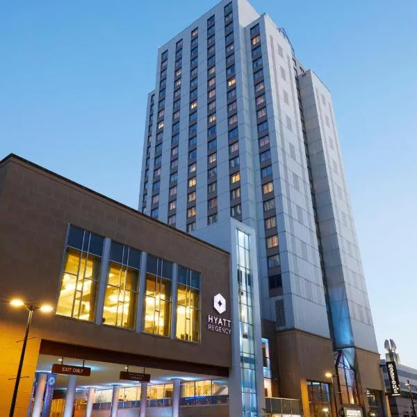 Hyatt Regency Rochester، فندق في غريس