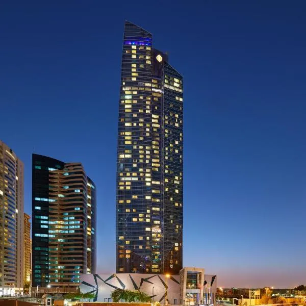 InterContinental Doha The City, an IHG Hotel โรงแรมในAl Wakrah