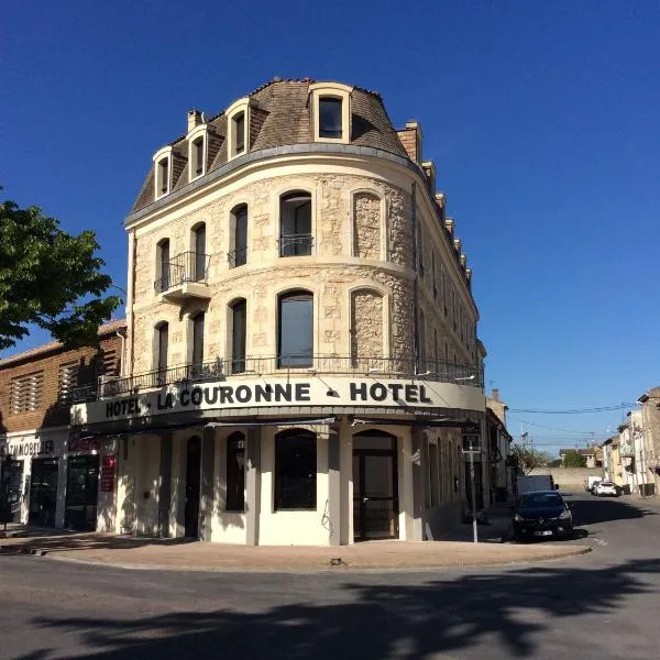 Hôtel La Couronne, hotel in Sainte-Bazeille
