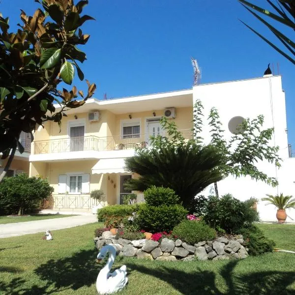 Alexandra' s Apartments, hotel v destinaci Plataria