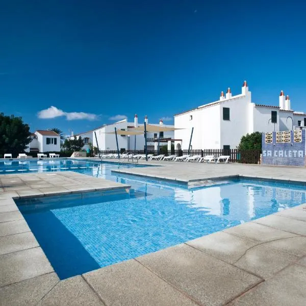 Apartamentos Sa Caleta, hotel en Sa Caleta