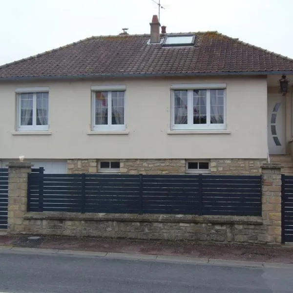 maison de vacances, hôtel à Grandcamp-Maisy