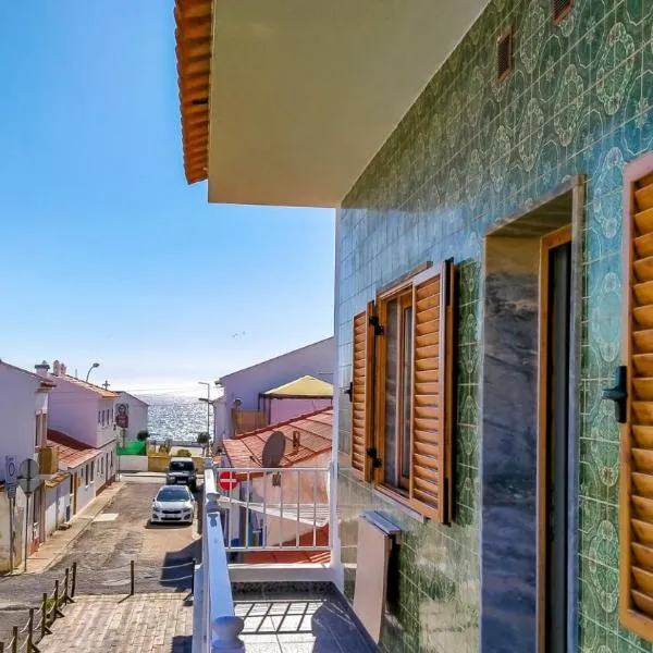 Roots Apartment, hotel di Zambujeira do Mar