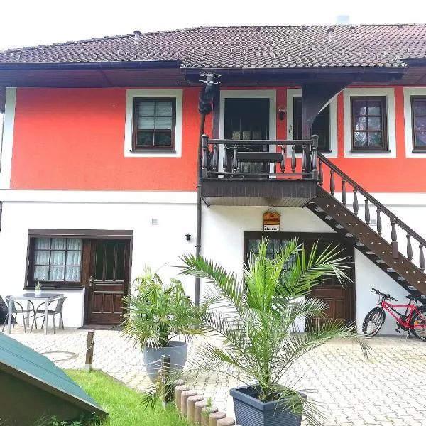 Ferienwohnung Oberlungwitz, hotel din Oberlungwitz