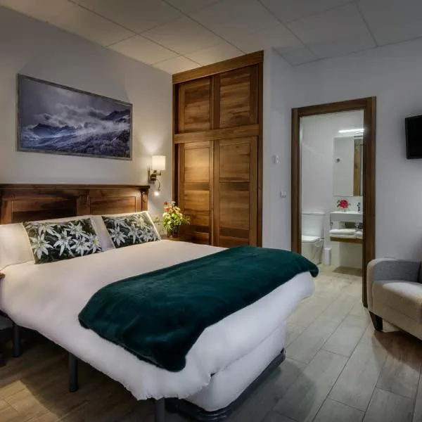 Hostal Bosque de Gamueta, hotel v destinaci Ansó