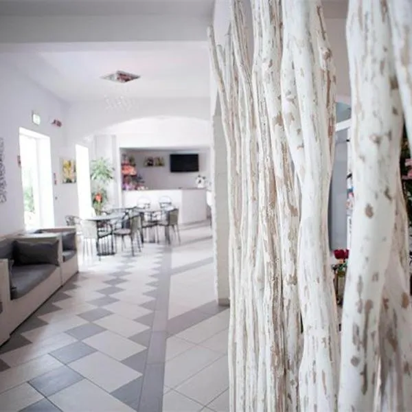 HOTEL GIAMAICA, hotel in Cattolica