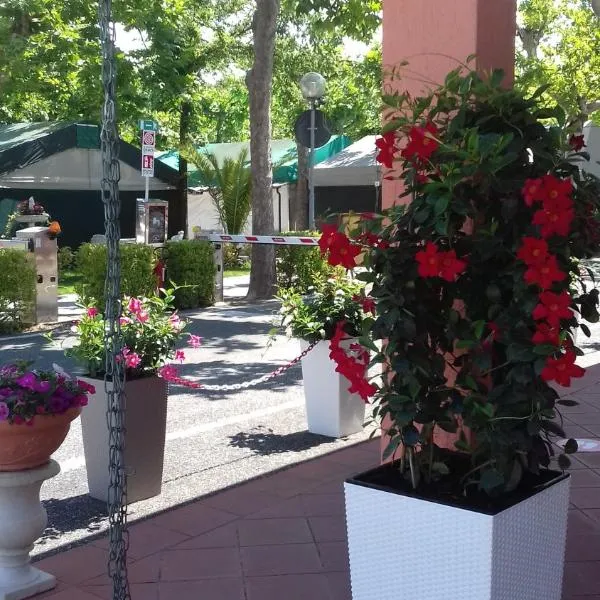 CAMPING CALATELLA parco di vacanza, hotel v destinaci Marina di Massa