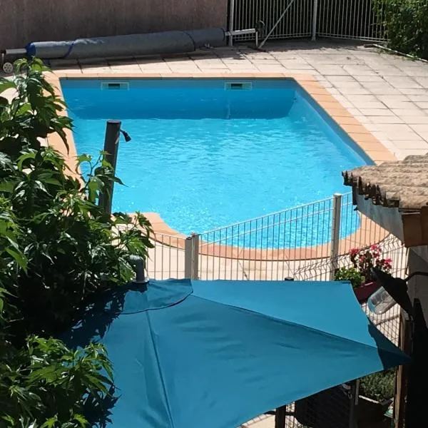 Résidence Le Grand Virage, hotel v destinaci Pont-de-Labeaume