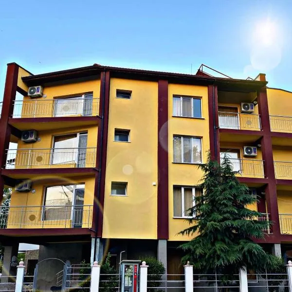 Guest House Kostovi, hotel in Kiten