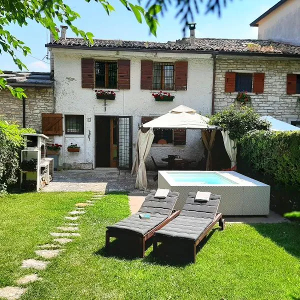 Antica Corte Panego Country House, hotel v destinaci Negrar
