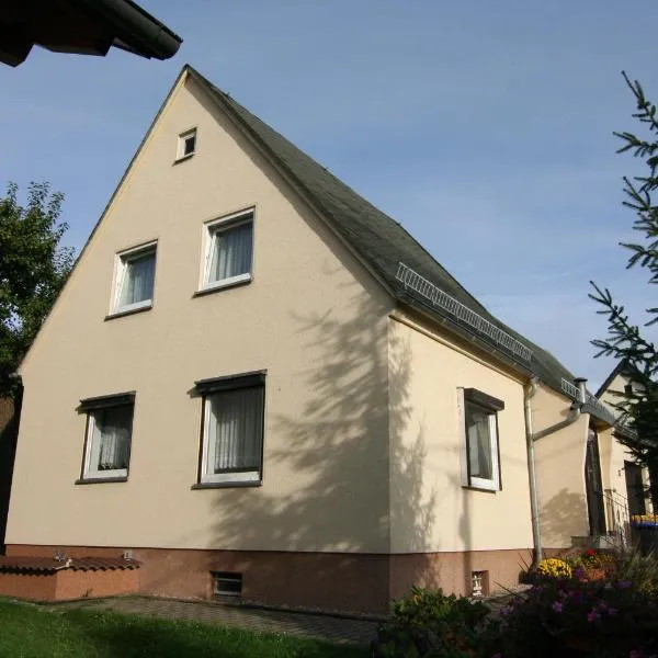 Ferienhaus Auerswalde, hotel v destinaci Lichtenau