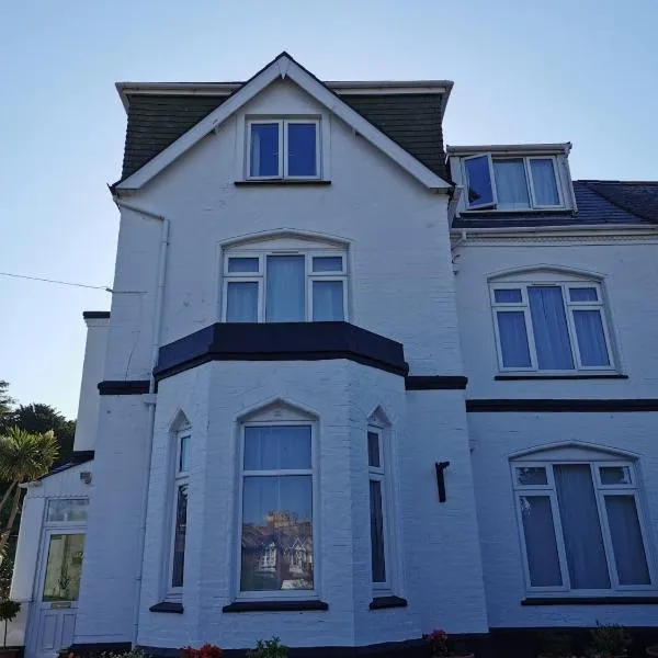 Coombe Lodge Holiday Flats, hotel v destinaci Paignton