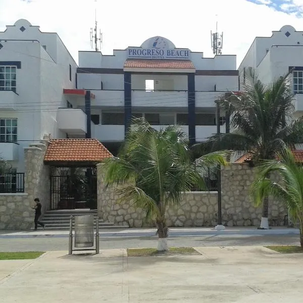 Progreso Beach Hotel, hotel en Xculucyá