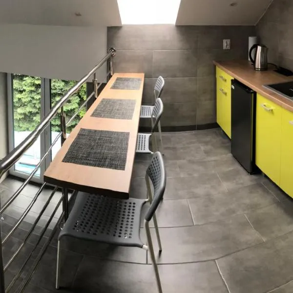 Noclegi u Alicji, hotel in Wola Kalinowska