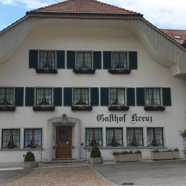 Hotel Gasthof Kreuz, hotel en Welschenrohr