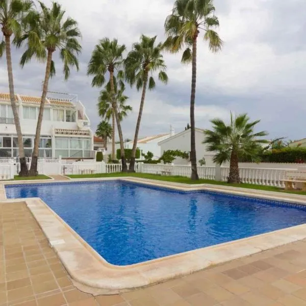 Casa Linda, hotel v destinaci Rojales