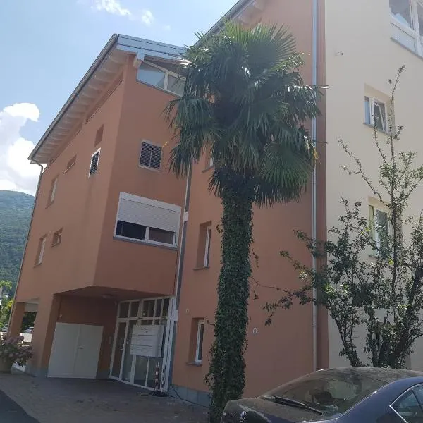 Bellinzona Rooms, готель у місті Беллінцона