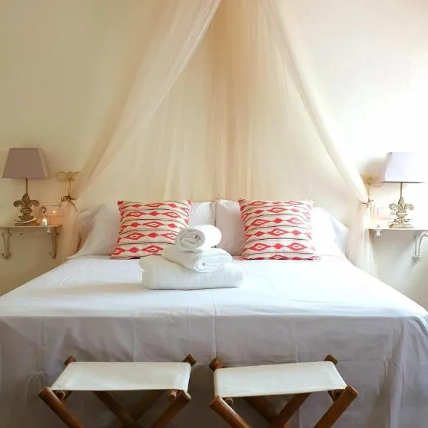 Les Llambrich - Apartamentos turísticos, hotel v destinaci L'Ampolla