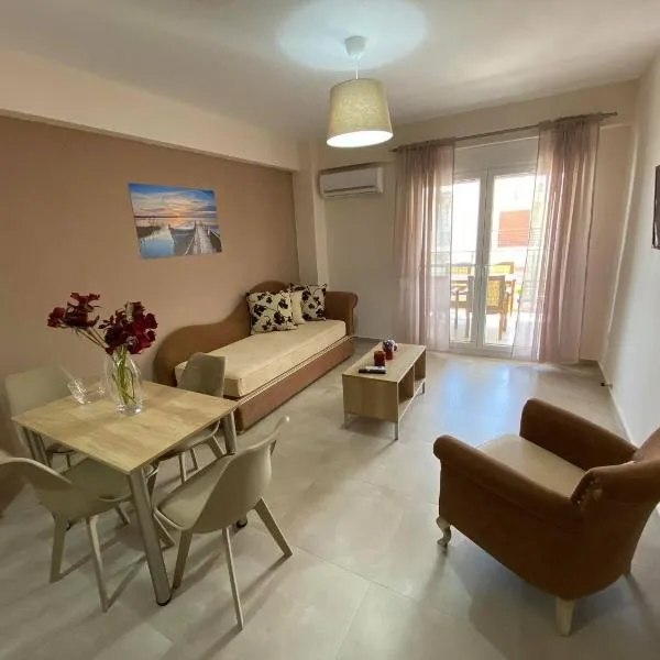 Theo and Irin's Houses, hotel v destinaci Flogita