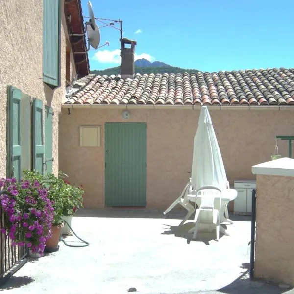 SAINT ANTOINE, hotel en Marcoux