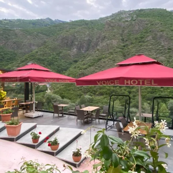 Voice Hotel, hotelli Maçkassa