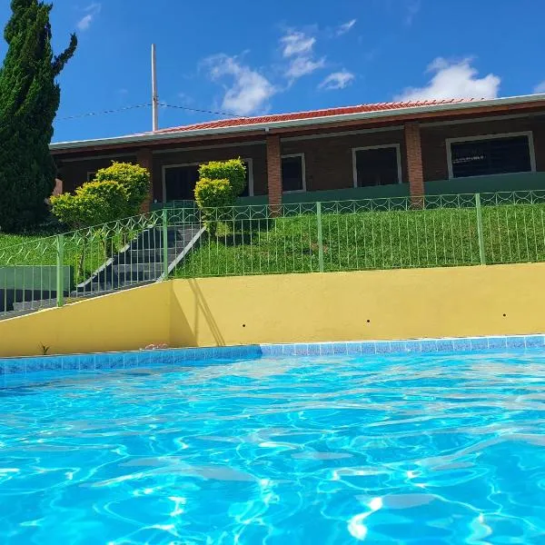 Chácara com piscina aquecida- Perdões, hotel u gradu Bom Jesus dos Perdoes