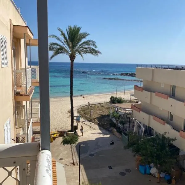 Edificio Francisco Borras, apto Elisa ET - 80 PL, hotel in Es Pujols