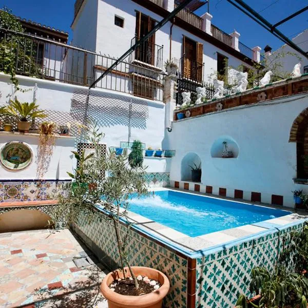 Oripando Hostel, hotel v destinaci Granada