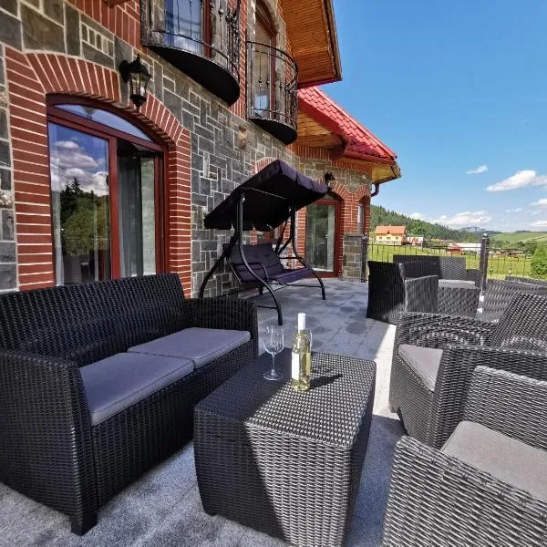 Zamoček, hotel i Matiašovce