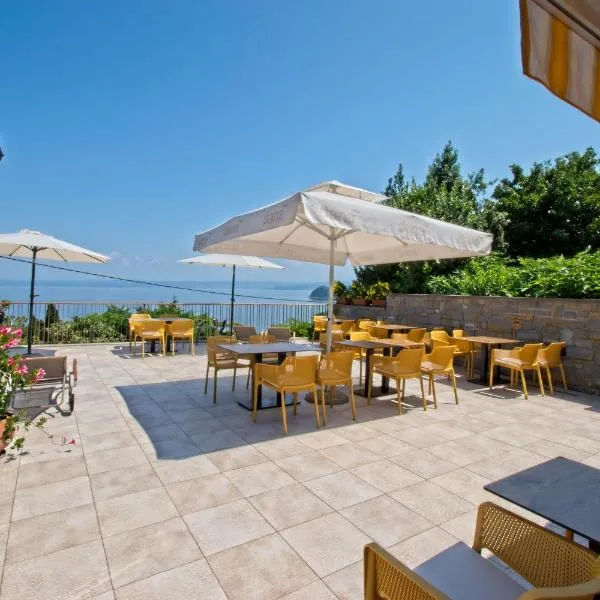 Sea View Guesthouse Opara、ピランのホテル