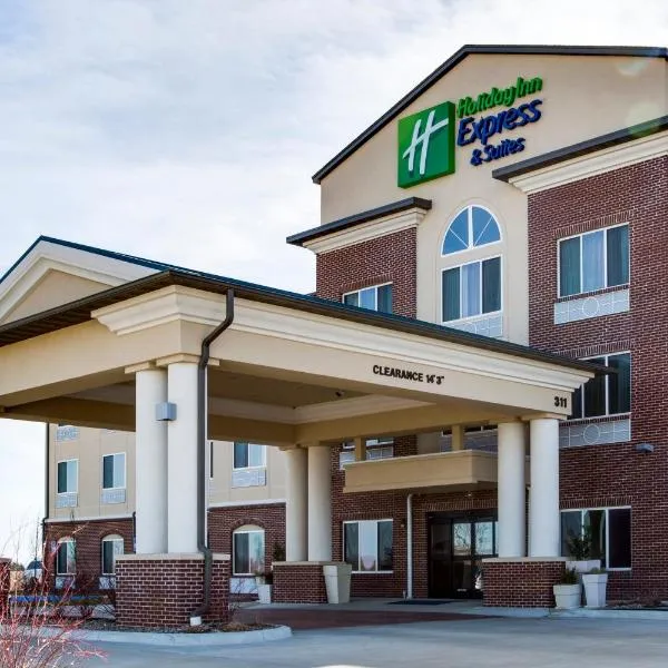 Holiday Inn Express & Suites Nevada by IHG, hotel v destinaci Nevada