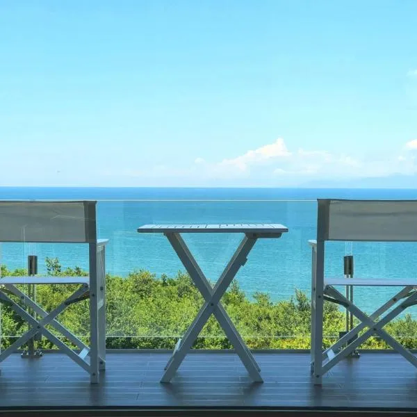Duplex Seaview Condo, hotel v destinaci Durrës
