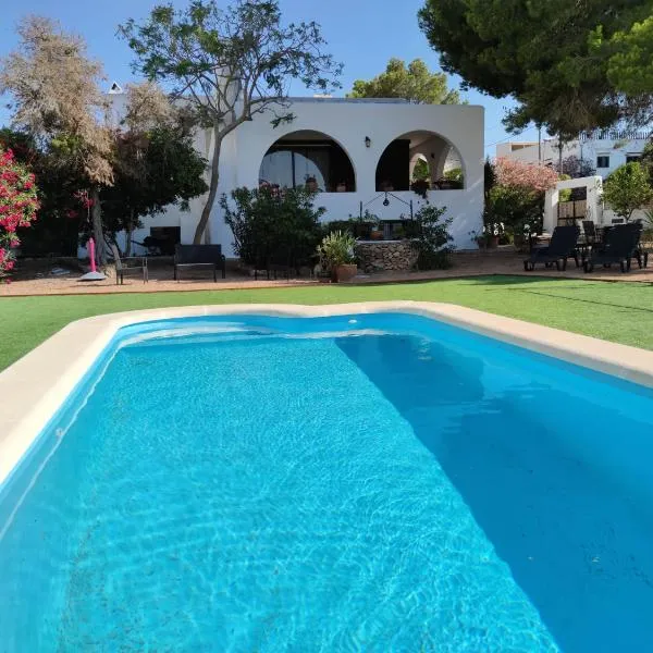Beach and Tennis, ξενοδοχείο σε San Jose de sa Talaia