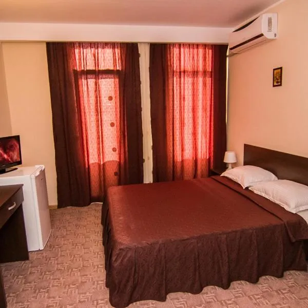 Vila KM 0, hotel in Neptun