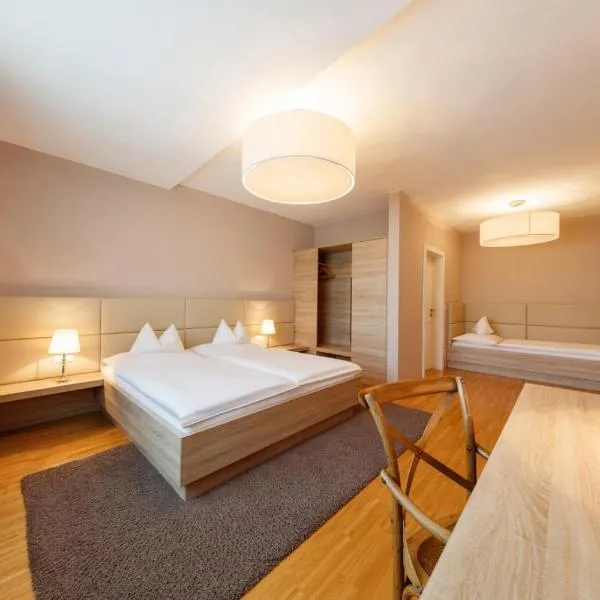 Pfeiler's Bürgerstüberl - Hotel, hotel v destinácii Feldbach