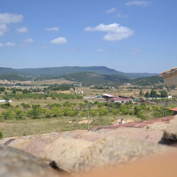 Casa el Ferrer, hotelli Peñarroya de Tastavínsissa