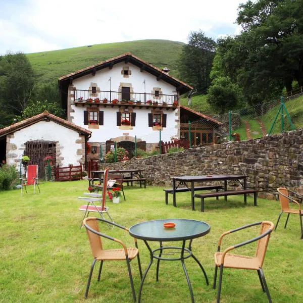 CASA RURAL Urruska, hotell i Elizondo