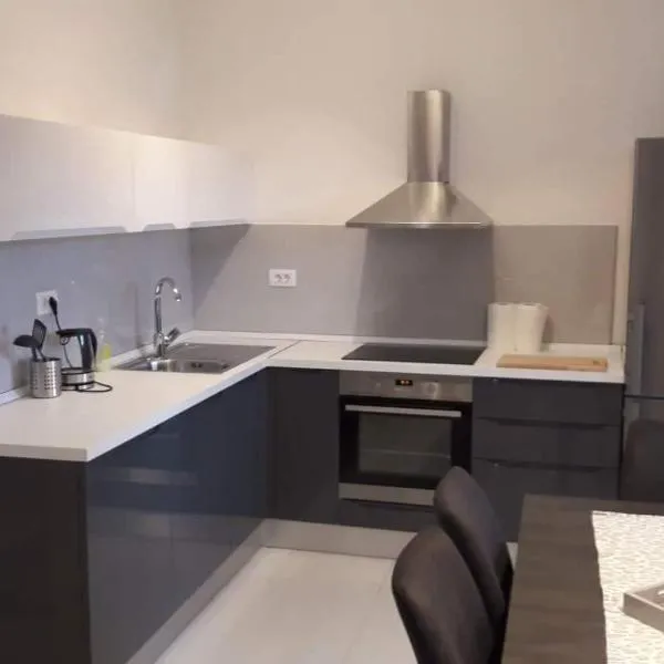 Apartman Ivana, hotel v Podgori