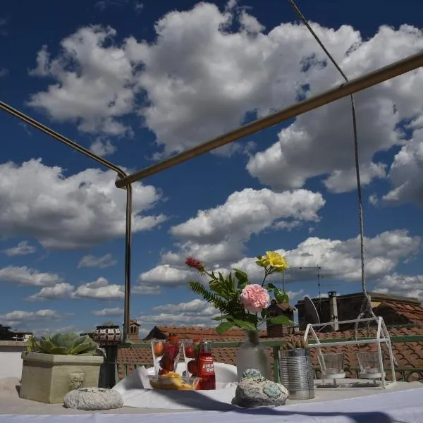 Jerry & Titty house, готель у місті Capena