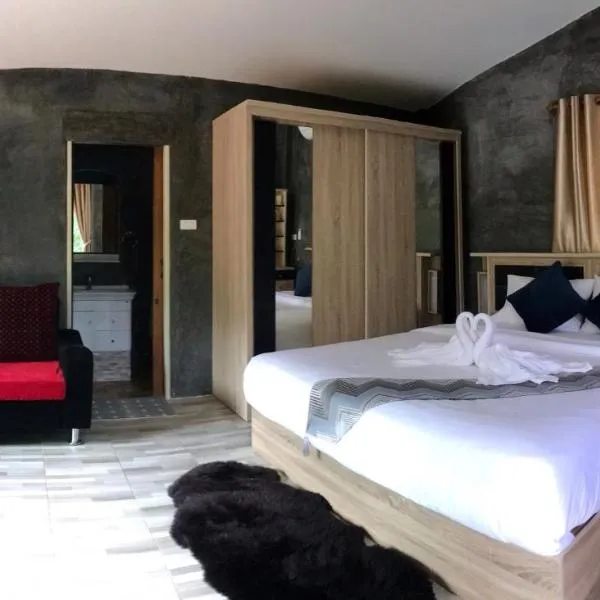 Rai Phusaitran ไร่ภูสายธาร, hotel v destinaci Mae Taeng