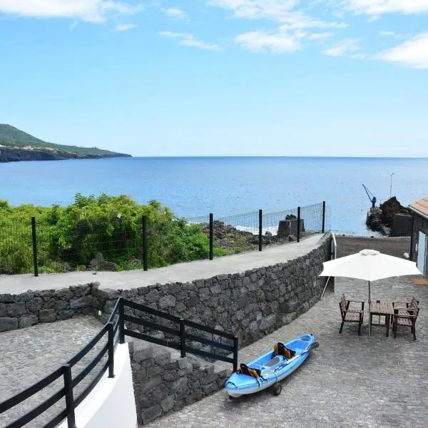 Casa dos Botes - WhaleBoat House TER, hotel v destinaci São Caetano