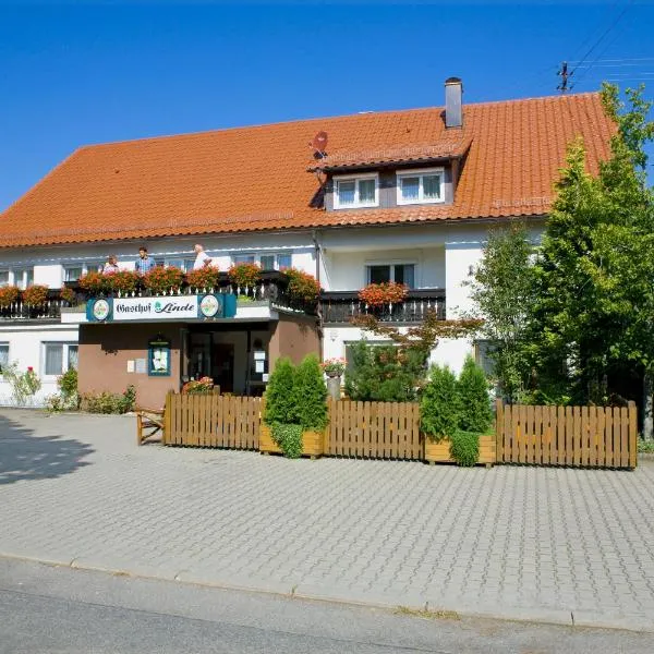Landgasthof Linde, hotel v destinaci Deggenhausertal