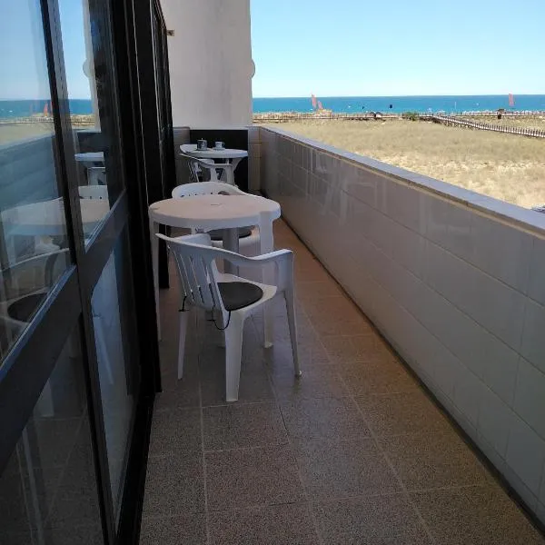 Alvor Beach Front Line Bay, hotel in Alvor