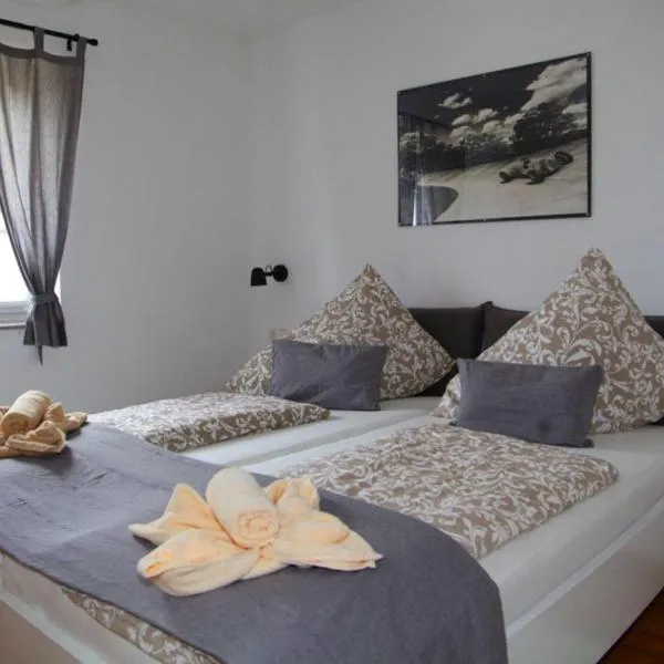 Appartement HANNE, hotel in Saalfelden am Steinernen Meer