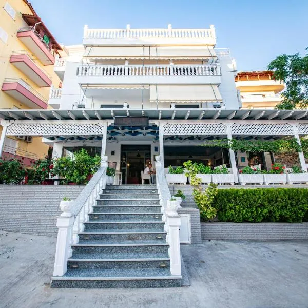Hotel Primavera, khách sạn ở Sarandë