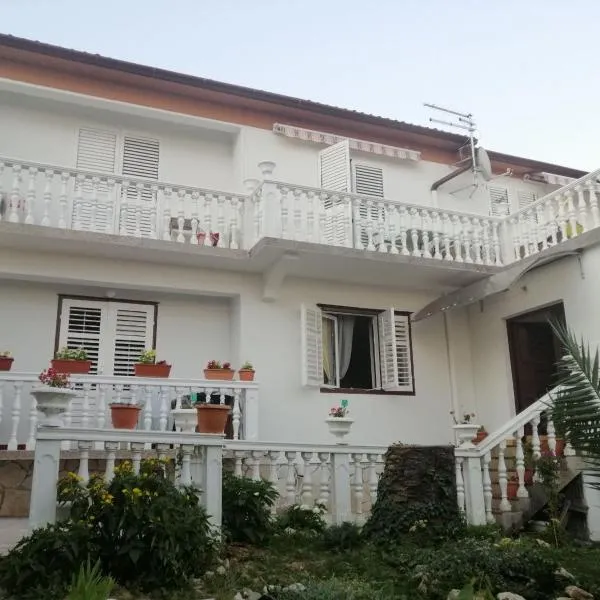 Smještajni objekt Padovan, hotel in Banjol