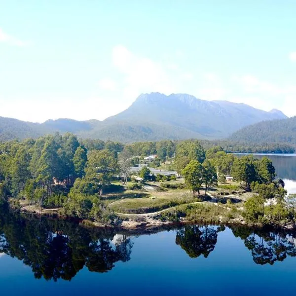 Tullah Lakeside Lodge, hotel v destinaci Tullah