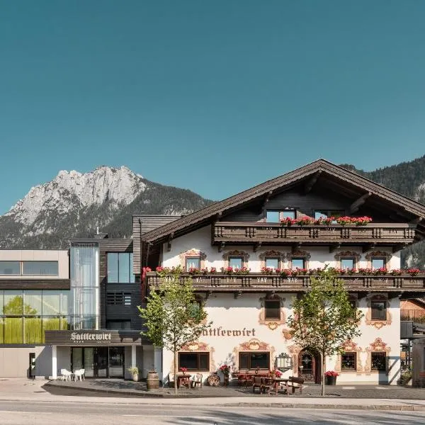 Hotel Wirtshaus Sattlerwirt, hôtel à Niederndorferberg